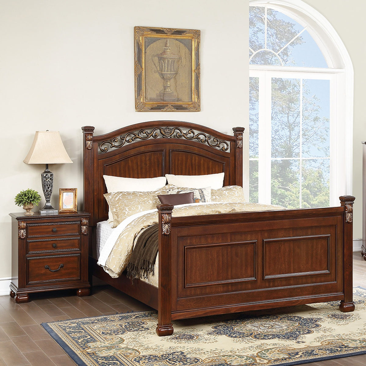 Bedroom Furniture Set With Traditional Style