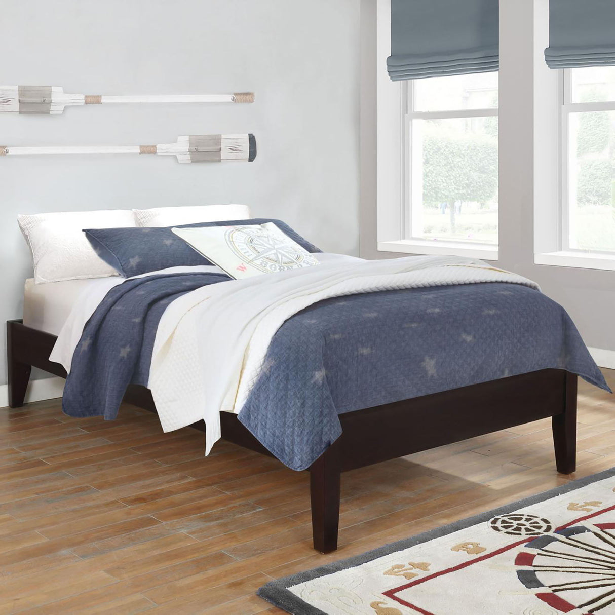 Queen Platform Bed With Tapered Legs - Brown