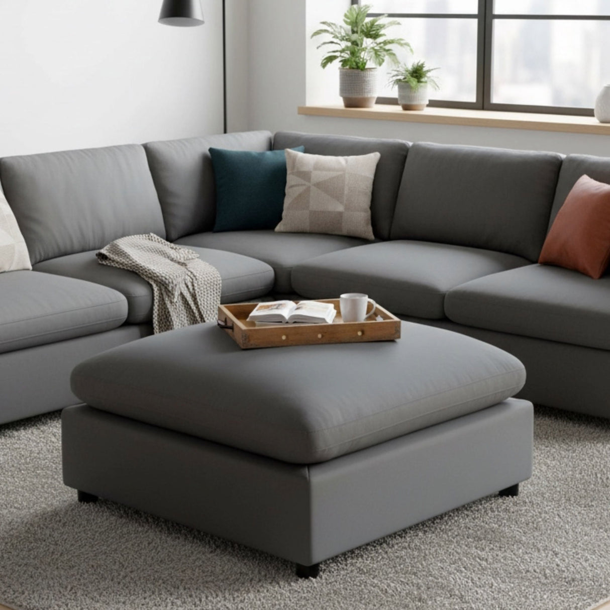 Caylie - Ottoman