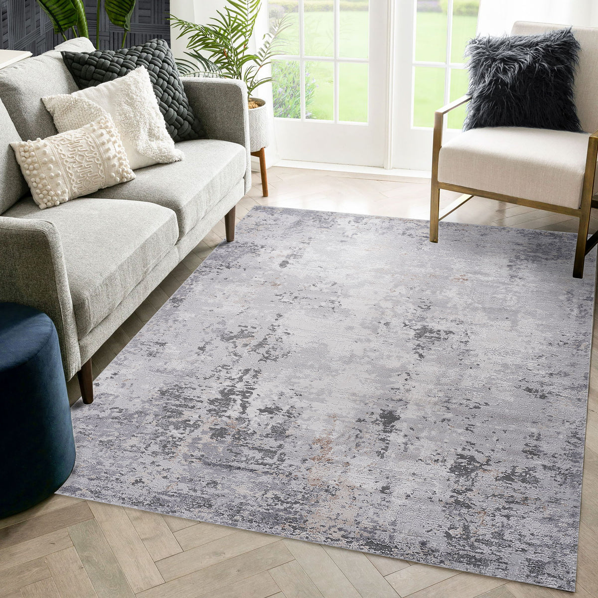 Marfi - 5' X 7' Abstract Area Rug - Ivory / Taupe