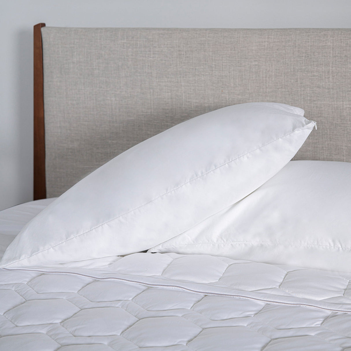 StretchWick - Pillow Protector