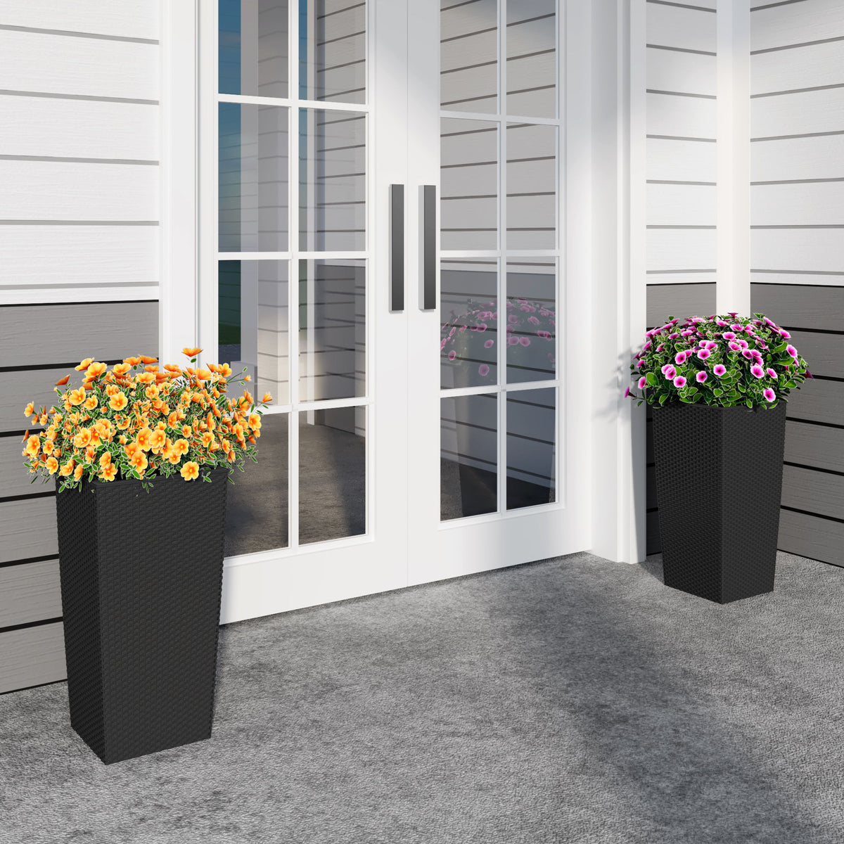 Indoor Outdoor Planter With Automatic Watering System