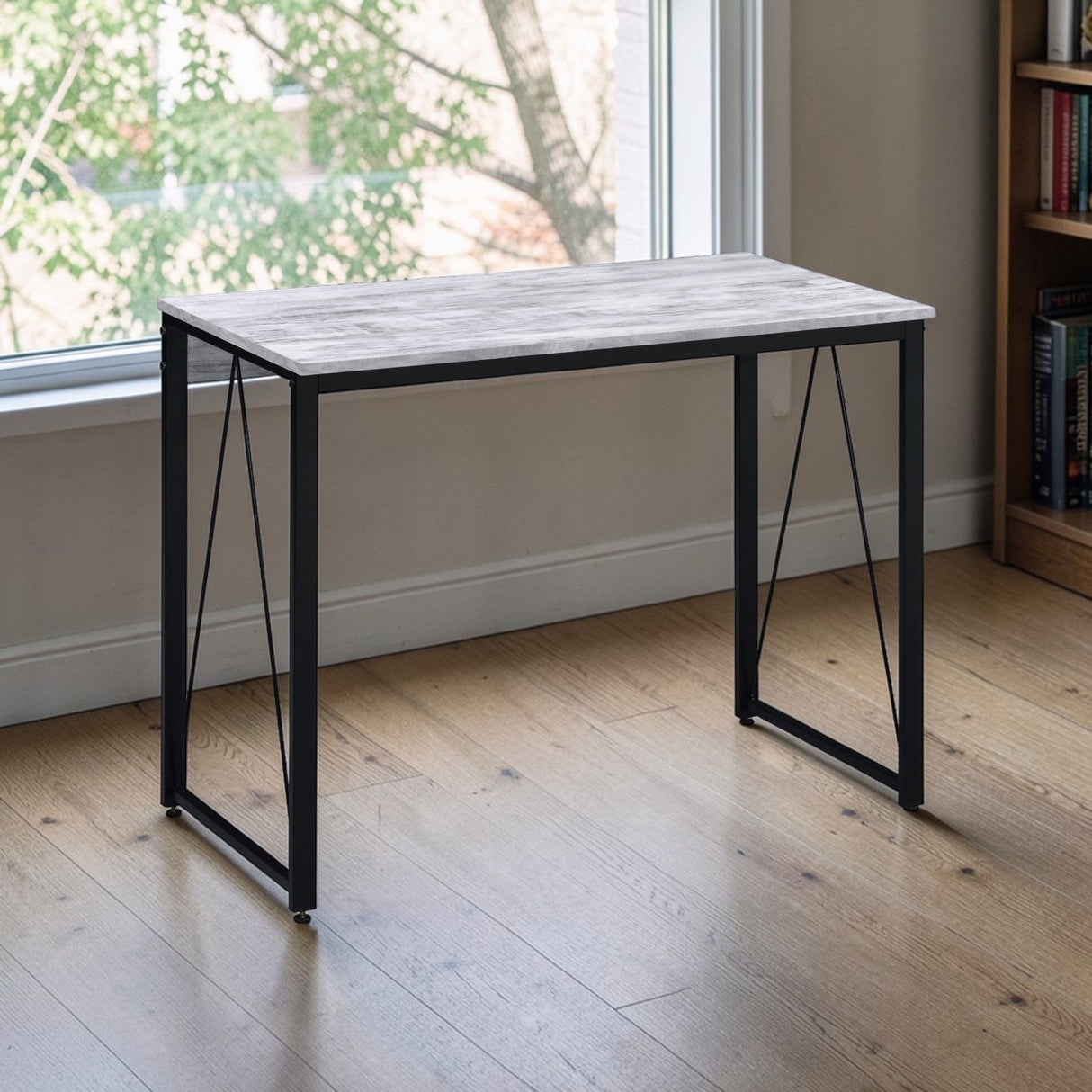 Zaidin - Writing Desk